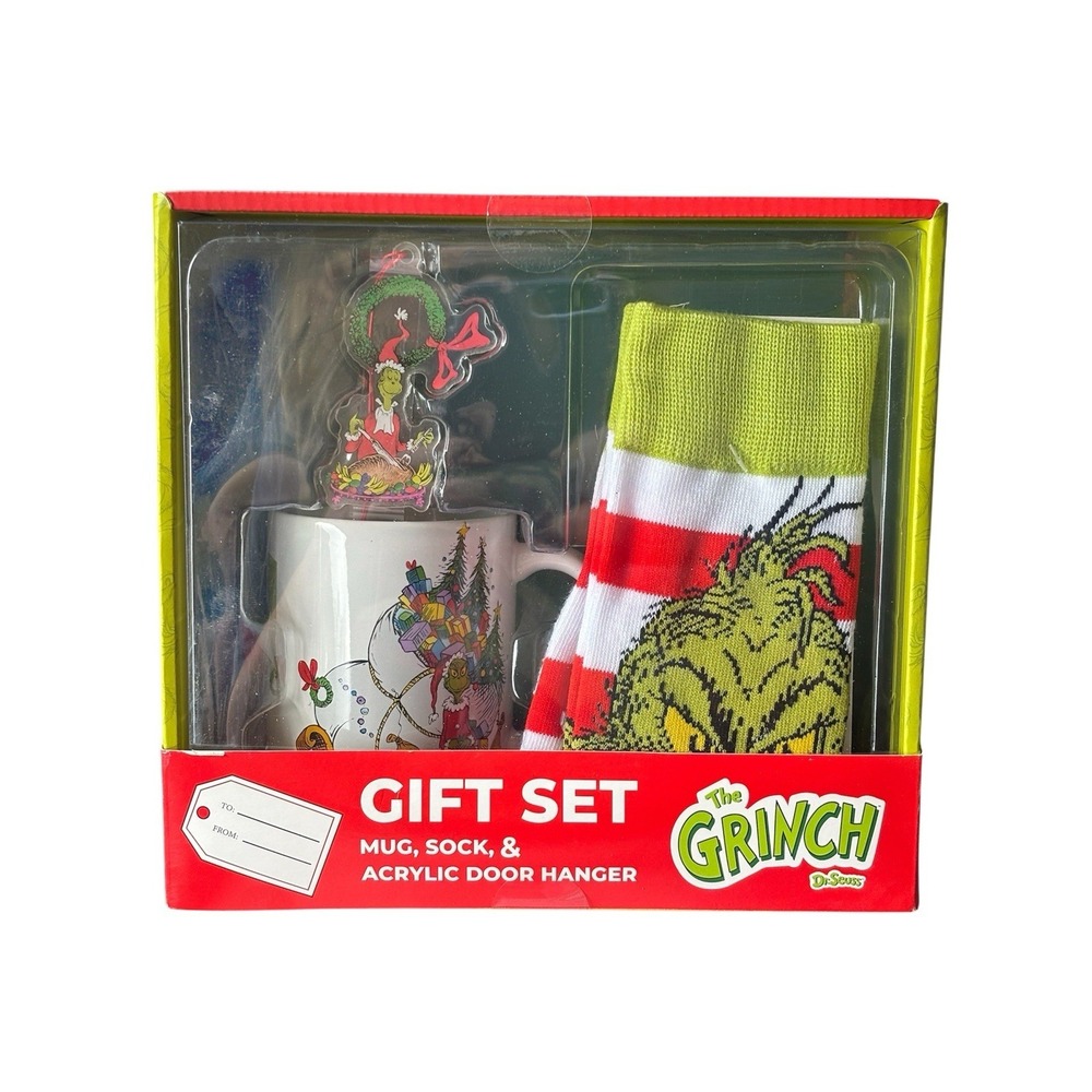 Dr. Suess The Grinch 3 Piece Gift Set Ceramic Mug Crew Socks & Door Hanger - New